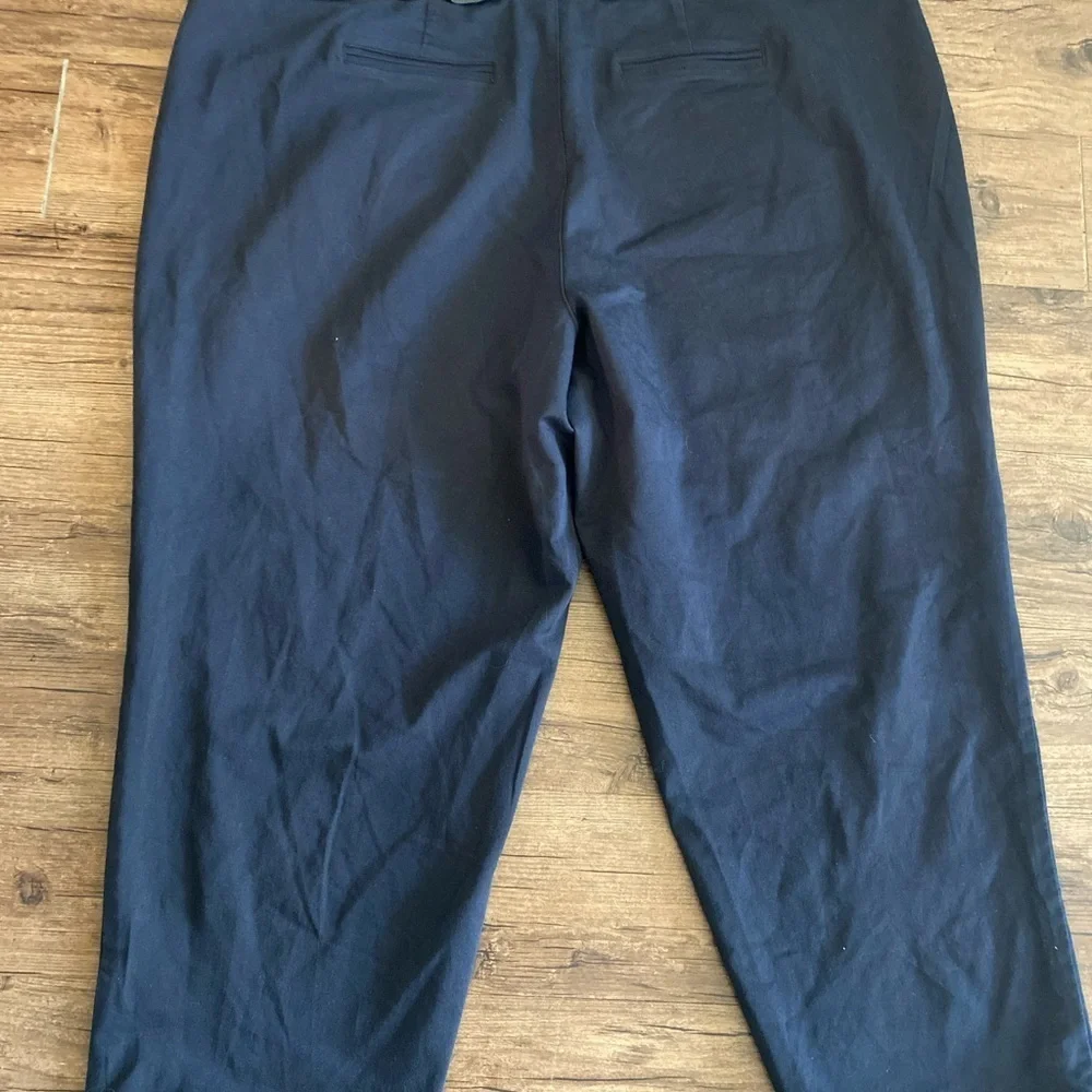 NWT $64 Zippy Stretch waist pants Straight Leg 24W